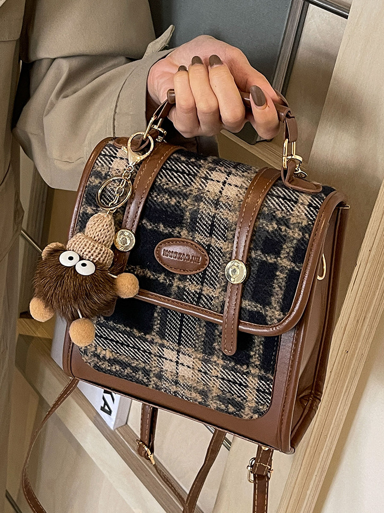 Designer Bag Luxury Bag High-Quality 2025 Bags Designer Shoulder Bag Women Free Shipping Buckle Fashionable Crossbody Womens Shoulder