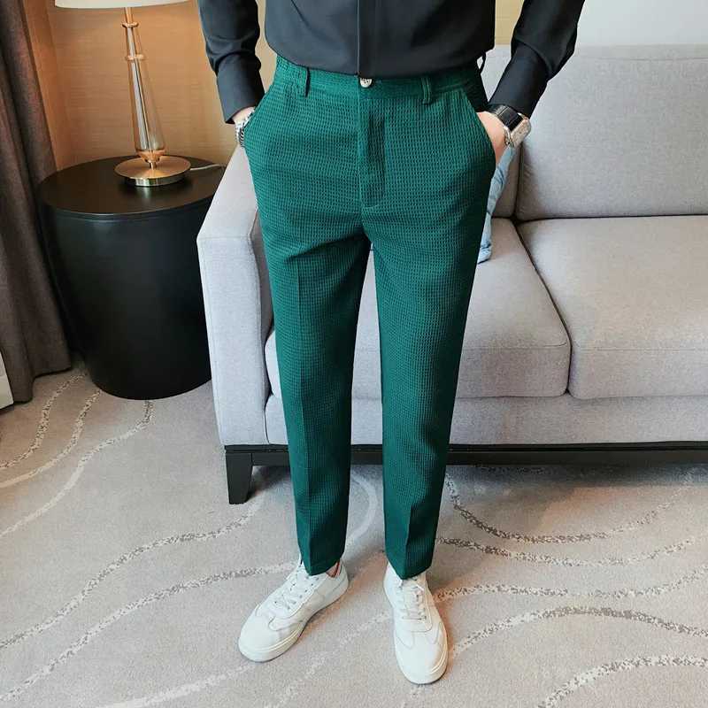 2022 Autumn New Waffle Stretch Waist Business Formal Pants Men Fashion Wedding Slim Trouser Mens Brand Social Party Suit PantsX241023