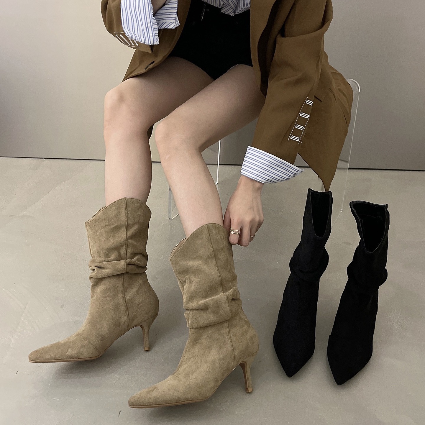 High heels womens short boots French ankle boots internet famous pointed spicy girl pile boots 2024 new Martin boots