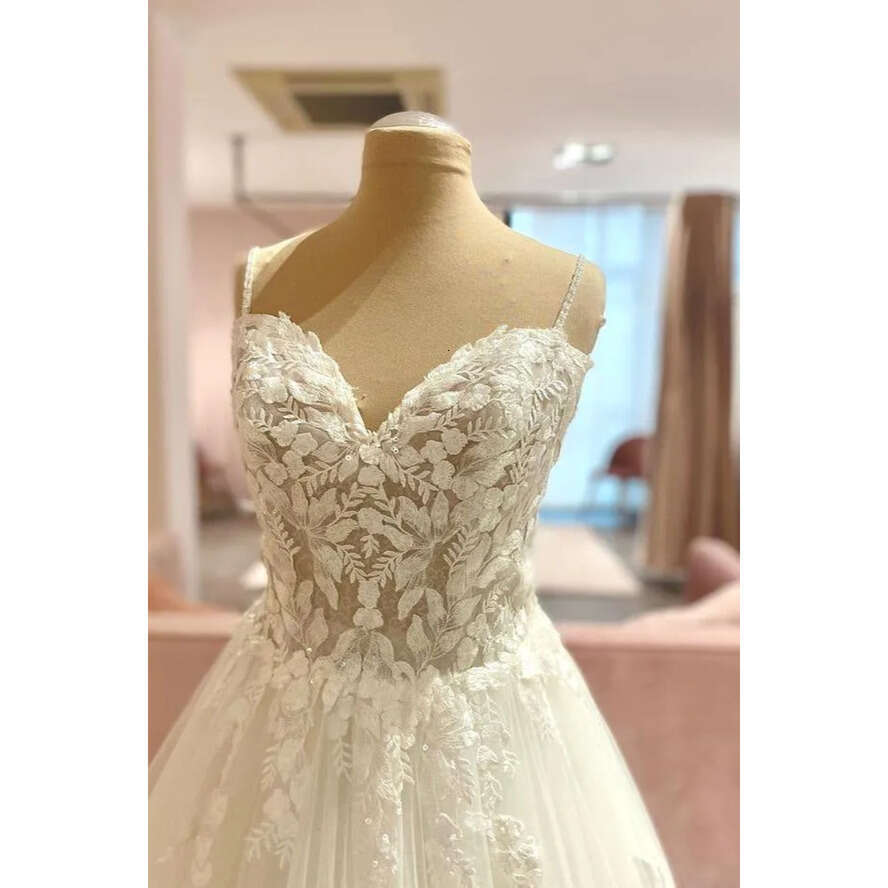 Designed Lace Tulle Simple Wedding Dresses A E Sweetheart Appliques Backless Long Bridal Gowns Plus Size Robes De Mariage Bc18569 ppliques