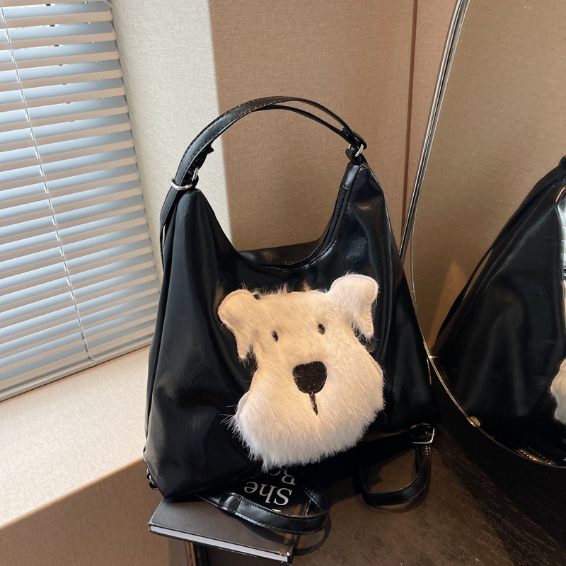 2025 Designer designer 3 free 2024 shipping new plush puppy large capacity college student class bag relaxed commuting backpack