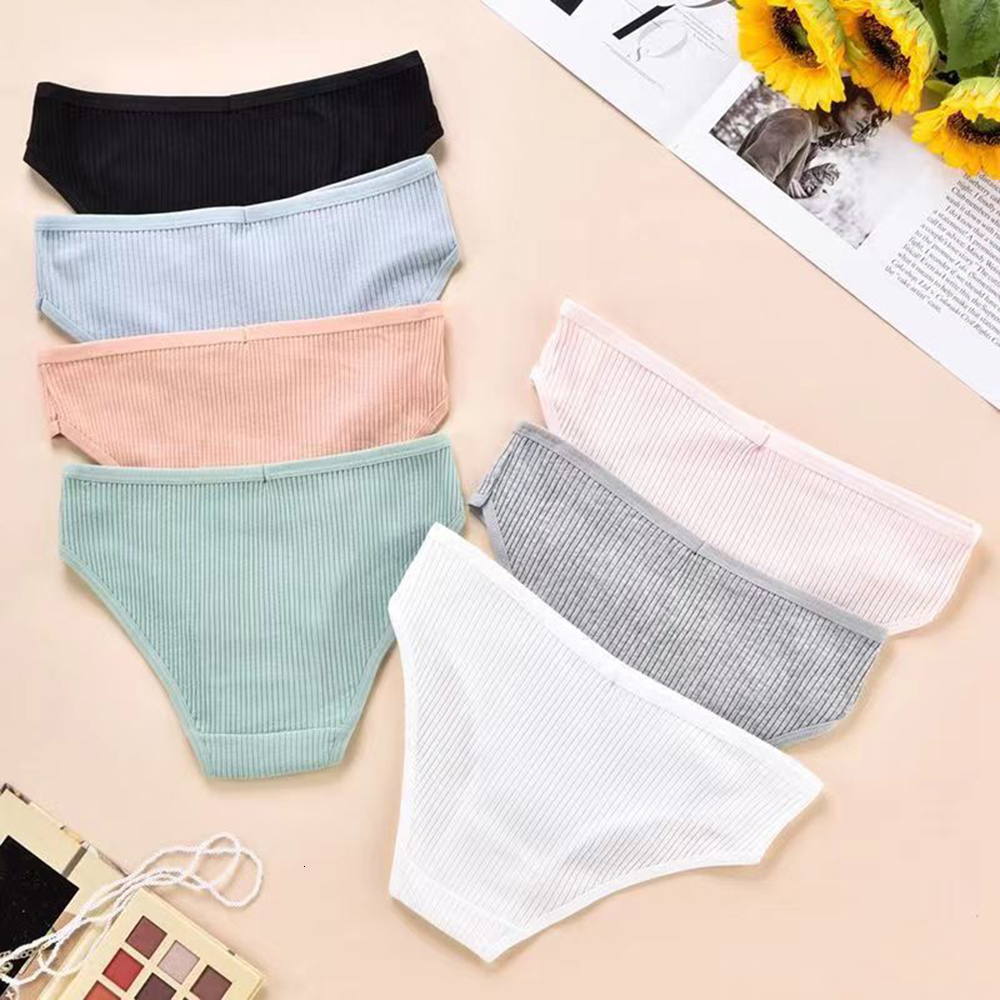 2025 New designer pieces trend set cotton women s underwear high quality sexy underwear low waist seamless sports underwear underwear wholesale