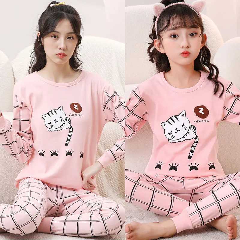 Mommy and Daughter Matching Outfits Pajamas Family Look Mother Daughter Son Homewear Cotton Pyjamas Kids Mommy And Me ClothesXJ241008