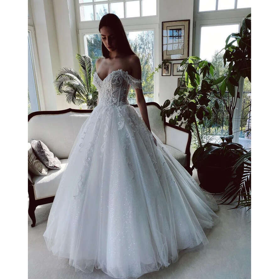 A Shoulder Elegant Off E Wedding Dresses Sexy Backless With 3D Lace Appliques Tulle Long Bridal Gowns Bc9463 ppliques