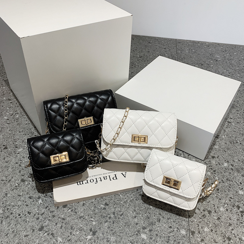 2024 designer bag free shipping new korean casual diamond grid chain shoulder crossbody bag small square bag