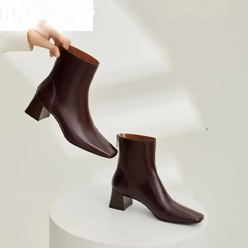 High Heels Ankle Square Toe Short and Fat Leather Shoes Women 2025 Trend Winter Boots Goth Gladiator Botas De Mujer 241106