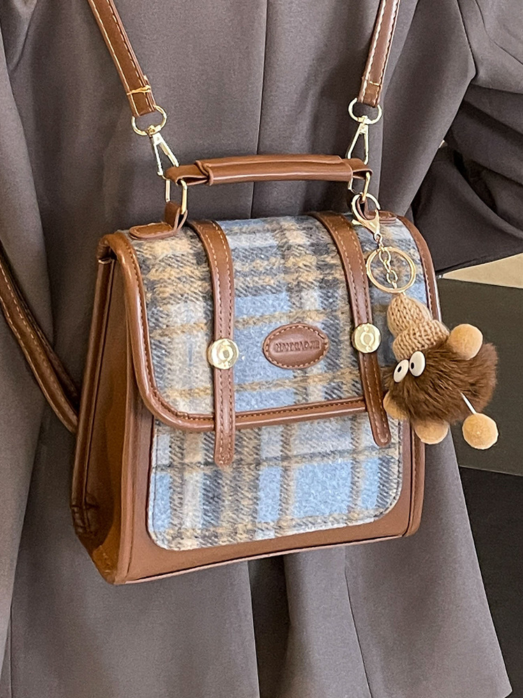 Designer Bag Luxury Bag High-Quality 2025 Bags Designer Shoulder Bag Women Free Shipping Buckle Fashionable Crossbody Womens Shoulder