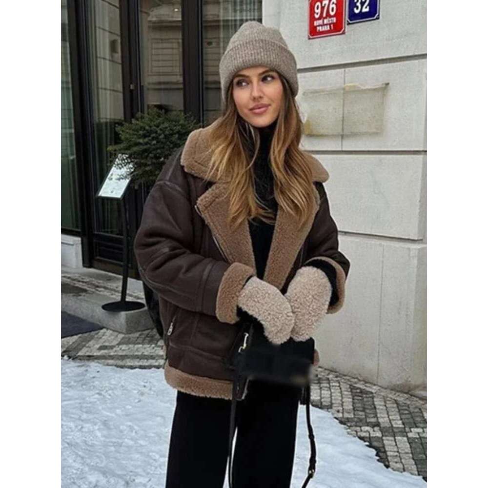 Winter Women Warm Thick Fur Pu-Leather Jacket Vintage Lapel Long Sleeved Zipper Overcoat Fashion High Street Female Coats