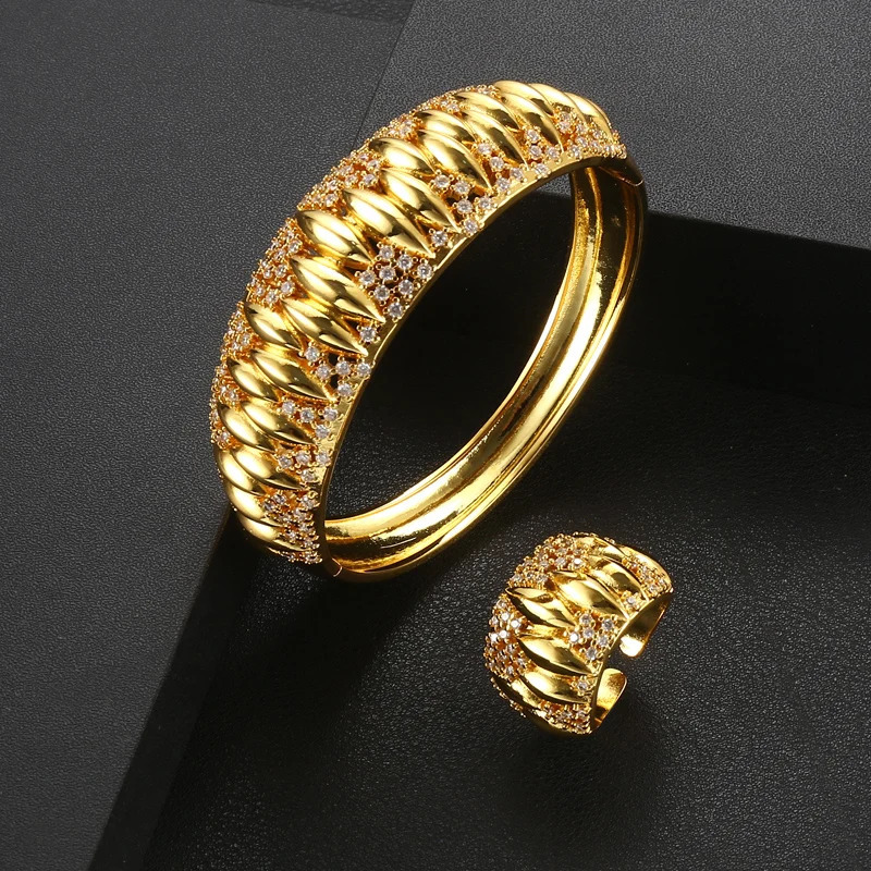 Accking and Unique Dubai Bracelet Ring Set Womens Wedding Jewelry Set Cubic Zircon Crystal CZ Dubai Bridal Jewelry Set 241023