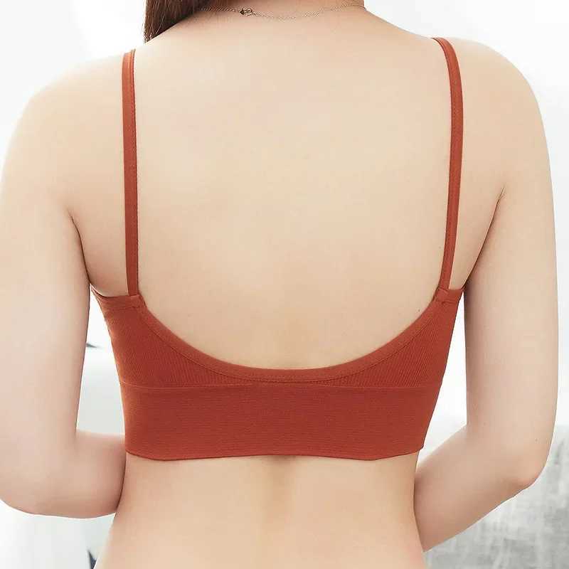 Girls Bra Fitness Top Seamless Stripe Yoga Bra Running Sports Gym Crop Top dent Fe Push Up Bra Top for Small Size CupX2410