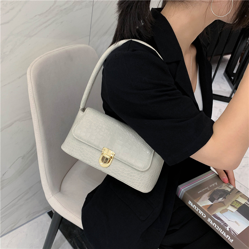 2025 Designer 2024 Summer Popular 3 Casual New Versatile Stone Pattern Fashion Shoulder Bag free shipping