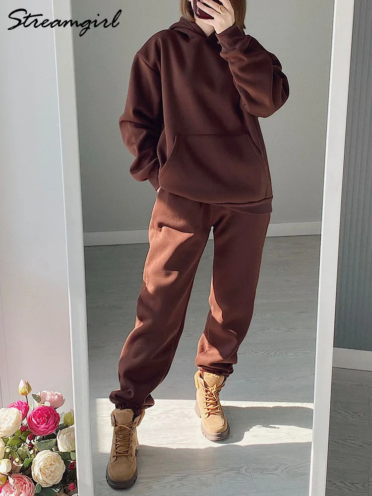 Winter sportswear set womens wool hooded two-piece set casual loose winter warm womens two-piece set 241023