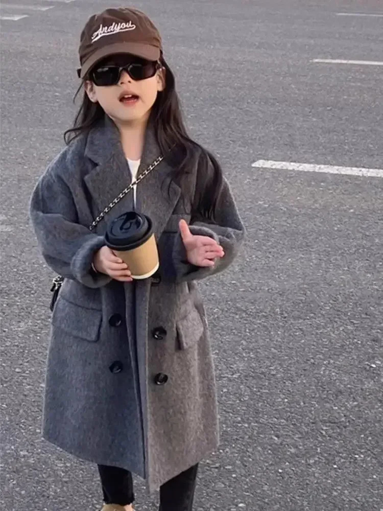 Girls coat Korean style childrens clothing autumn and winter item lapel long groove fashion thick double-sided coarse woolen coat 241022