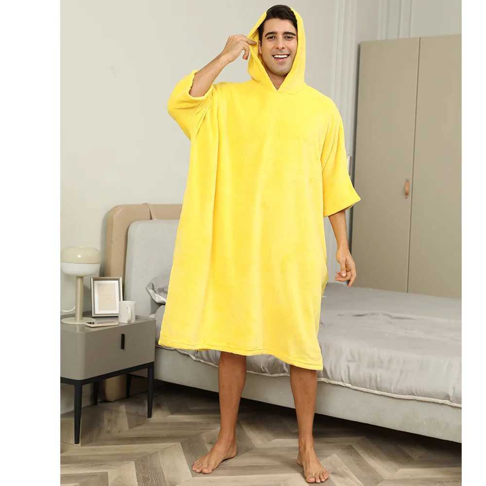 Regular summer hooded mens pajamas bright yellow loose suit home clothing loose casual hooded shirt with pockets W241023