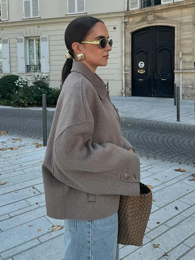 Single breasted lapel solid color wool womens jacket long sleeved bedding coat long sleeved autumn womens casual jacket 241022