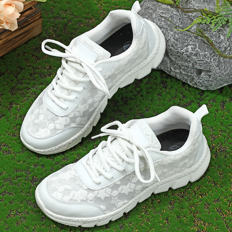 Cold adhesive shoes mesh surface breathable casual sports shoes soft sole comfortable outdoor running shoes fashion all match white shoes