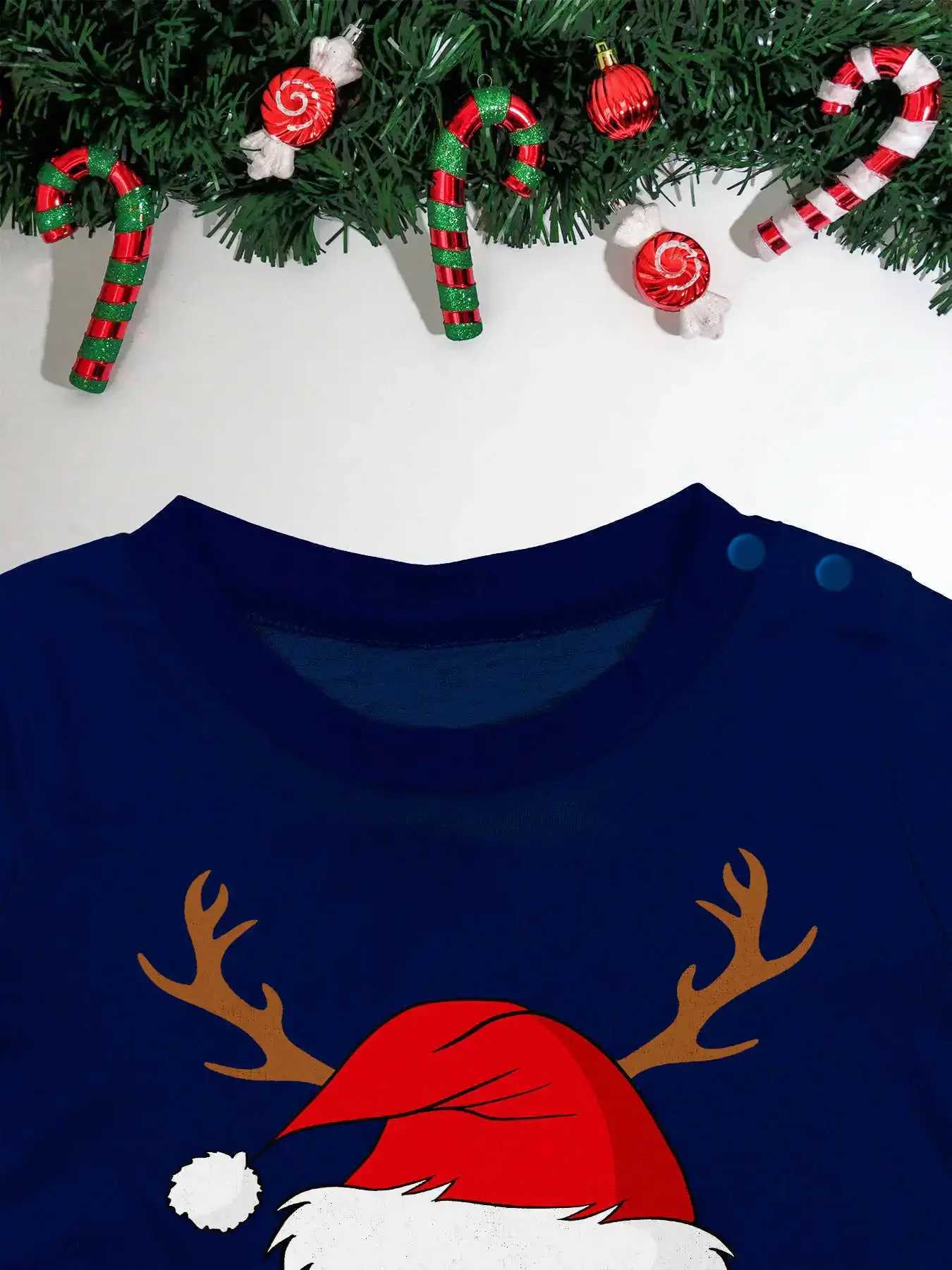 Winter 2024 Plaid Print Parent-child Matching Outfits Cute Loose Family Christmas Pajamas Set Baby Dog Romper Xmas Look PyjamasXJ241008