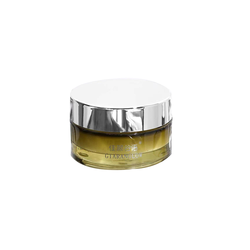 Restorative Barrier Cream to Strengthen Skin's Natural Defenses Against Irritants