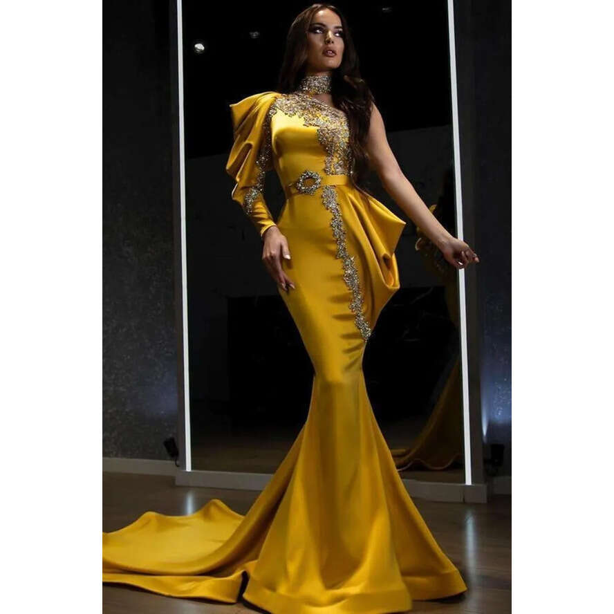 Ebi Vintage Arabic ASO Long Sleeve Evening Dresses High Neck One Shoulder Appliques Beads Women Formal Ocn Party Gowns Prom Birthday Dress Bc18491