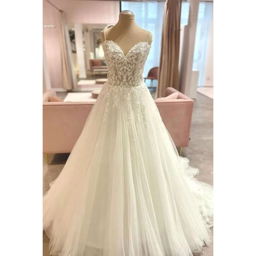 Designed Lace Tulle Simple Wedding Dresses A E Sweetheart Appliques Backless Long Bridal Gowns Plus Size Robes De Mariage Bc18569 ppliques