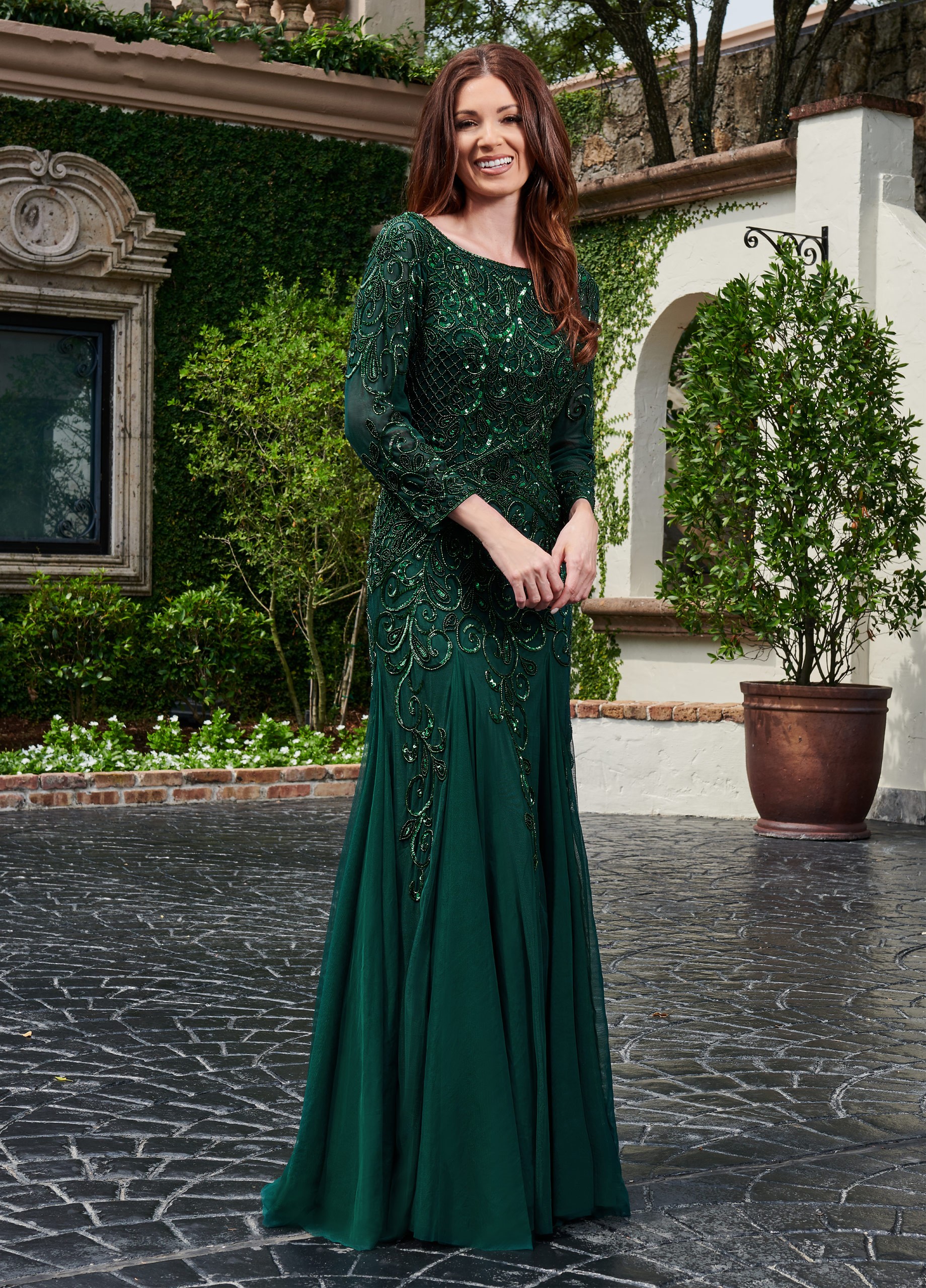 Mermaid Beading Mother Of The Bride Dresses Sequined Backless Wedding Guest Dress Long Sleeves Plus Size Tulle Evening Gowns