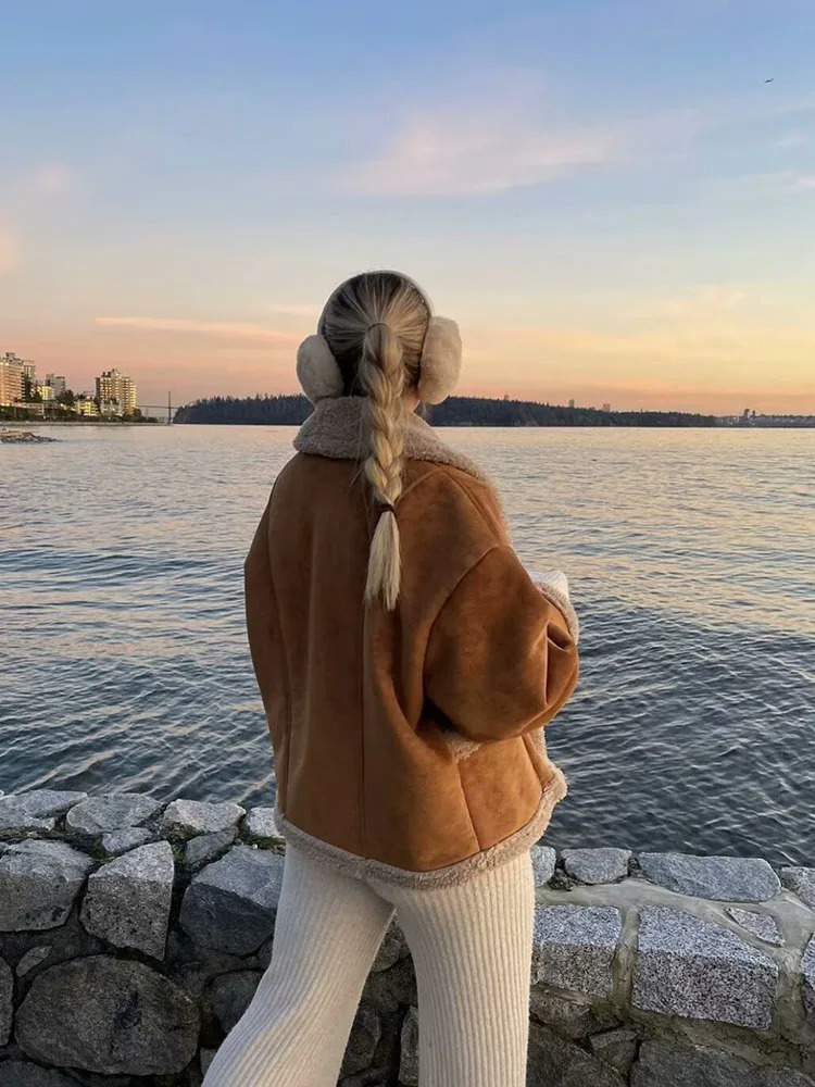 Suede leather lapel cashmere loose jacket womens winter fashion chic pocket thick long sleeved cut jacket womens jacket 241023