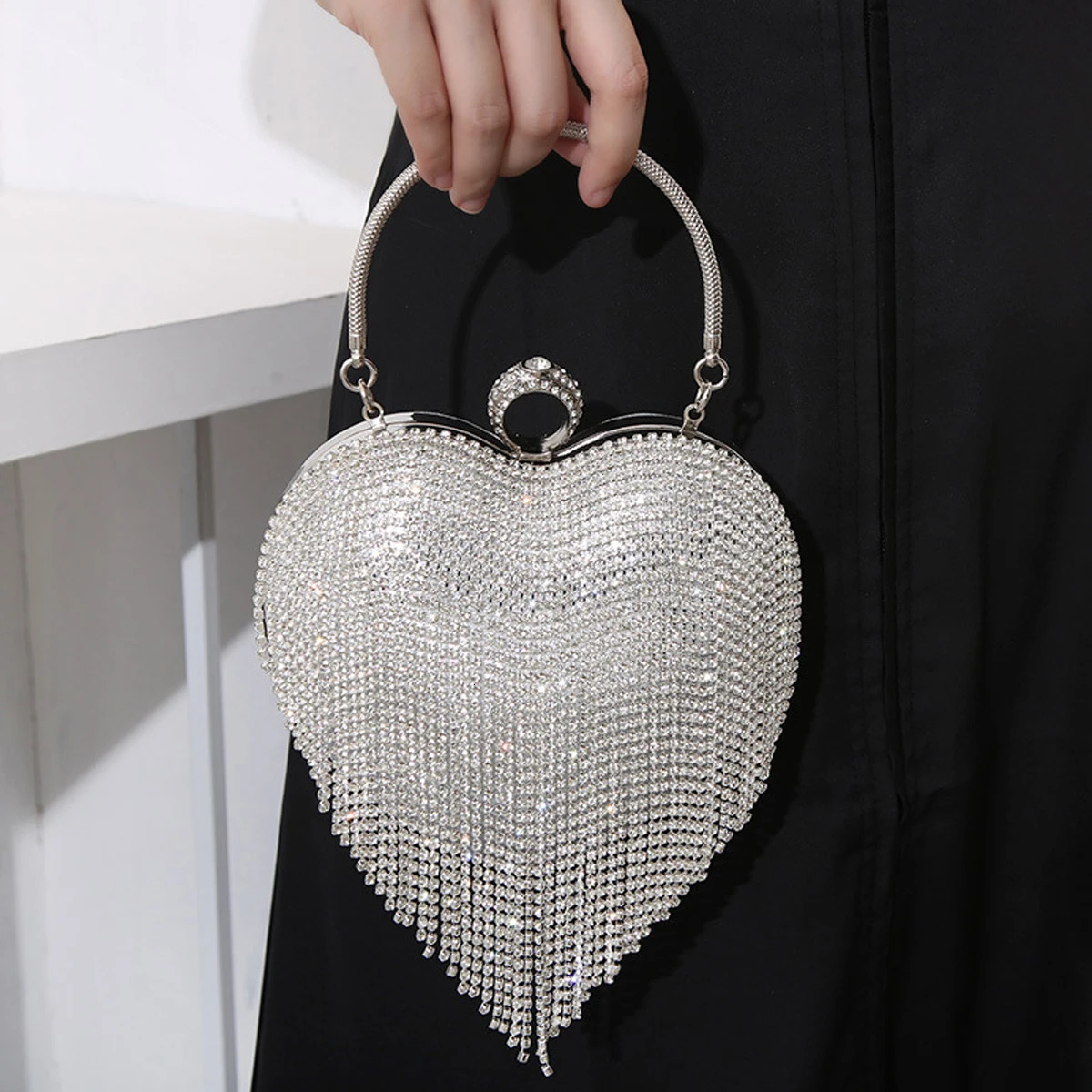 Water Diamond Evening Bag Heart shaped Silver Handbag Womens Diamond Tassel Banquet Clutch and Wallet Wedding Ball Wallet 241023