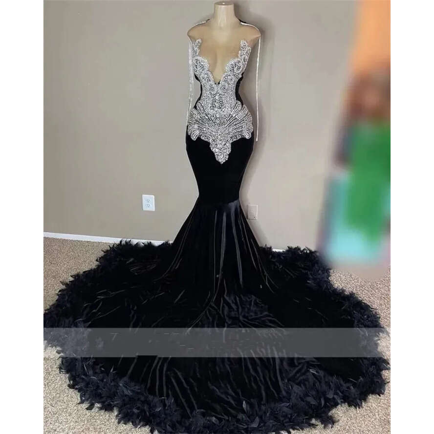 O Neck Sheer Veet Long Prom Dress For Black Girls 2004 Beaded Crystal Birthday Party Dresses Feathers Mermaid Evening Gown Tassel es