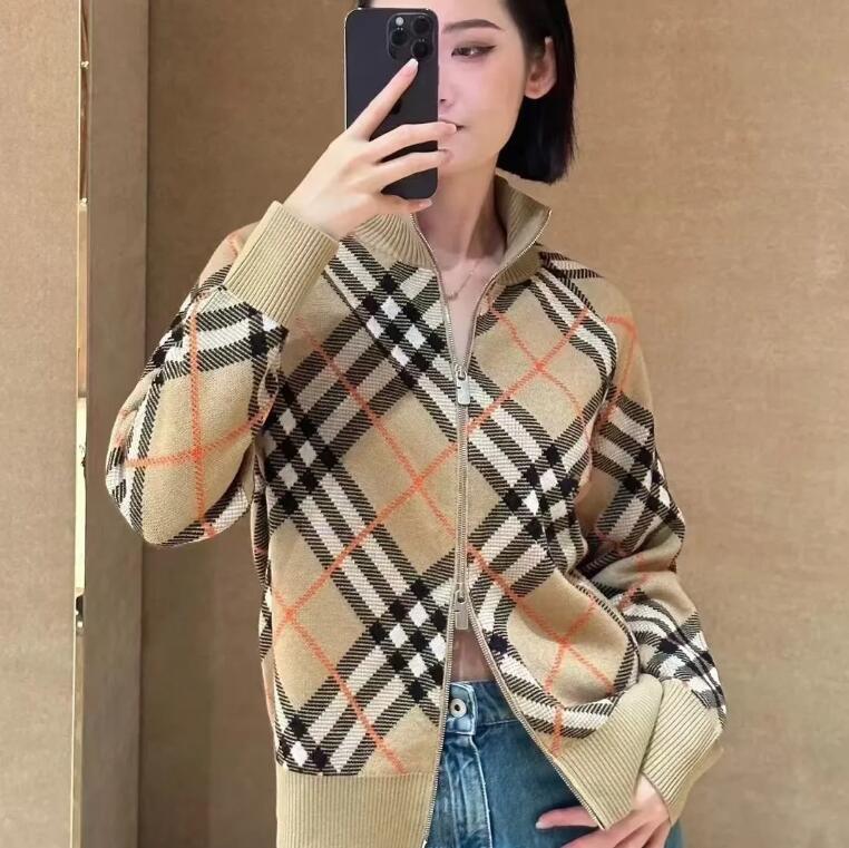 Designer Women's Sweater Autumn/Winter New Luxury Checkered Cardigan Striped Women's Knitted Cardigan Coat