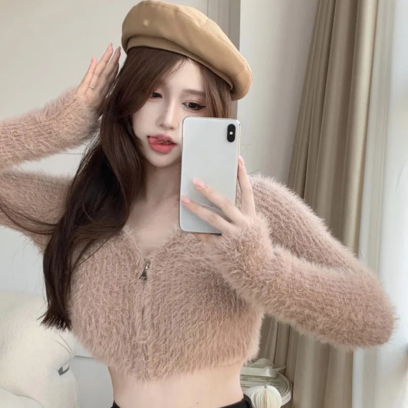 Women Autumn Temperament Knitted Cardigan Top Mink Short Style Gentleness Sweater Coat Solid Color Zipper n Plush 241010