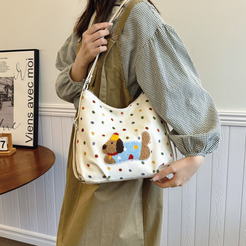 2025 Designer Popular New 3 2024 Large Capacity Casual Women's Backbag Single Shoulder Crossbody Bag