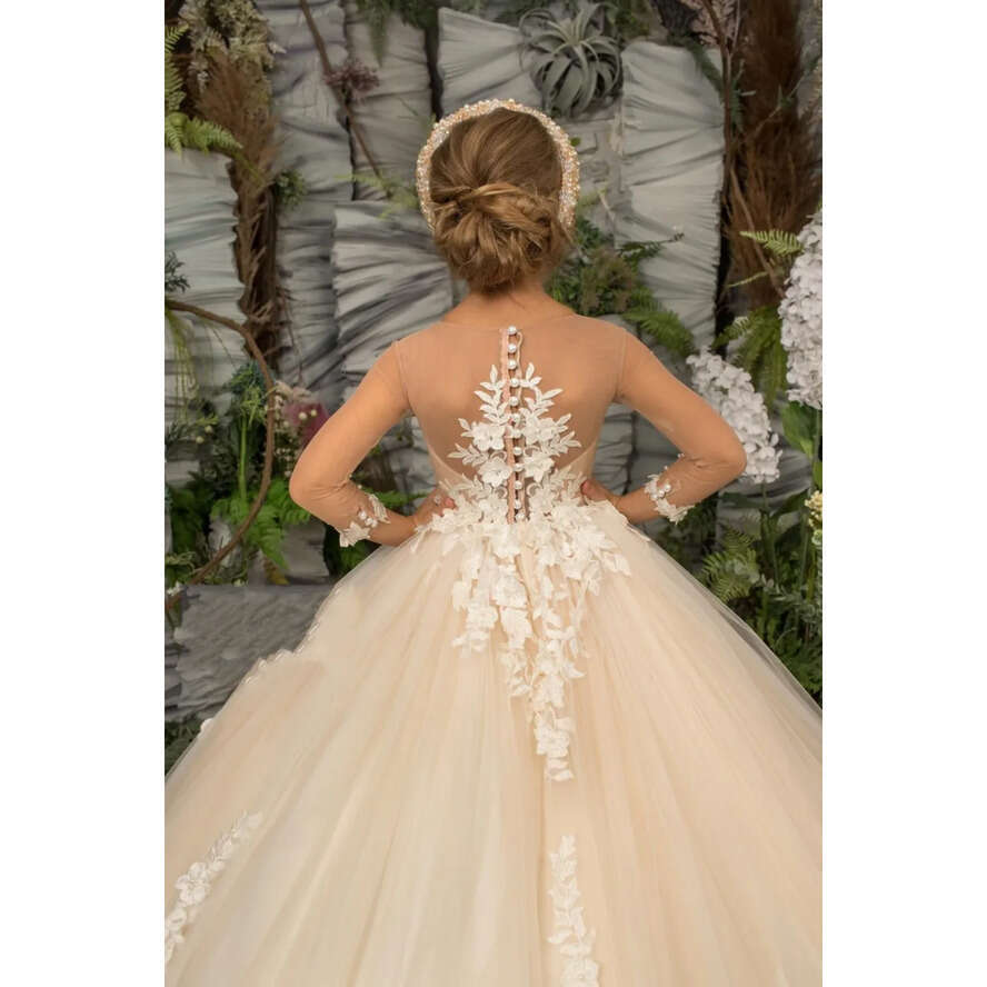 Wer Lace Princess Champagne Girl Dresses Sheer Sleeves Appliques Long Girls Pageant Gowns Formal Kids Birthday Party Communion Dress Custom Made Bc184