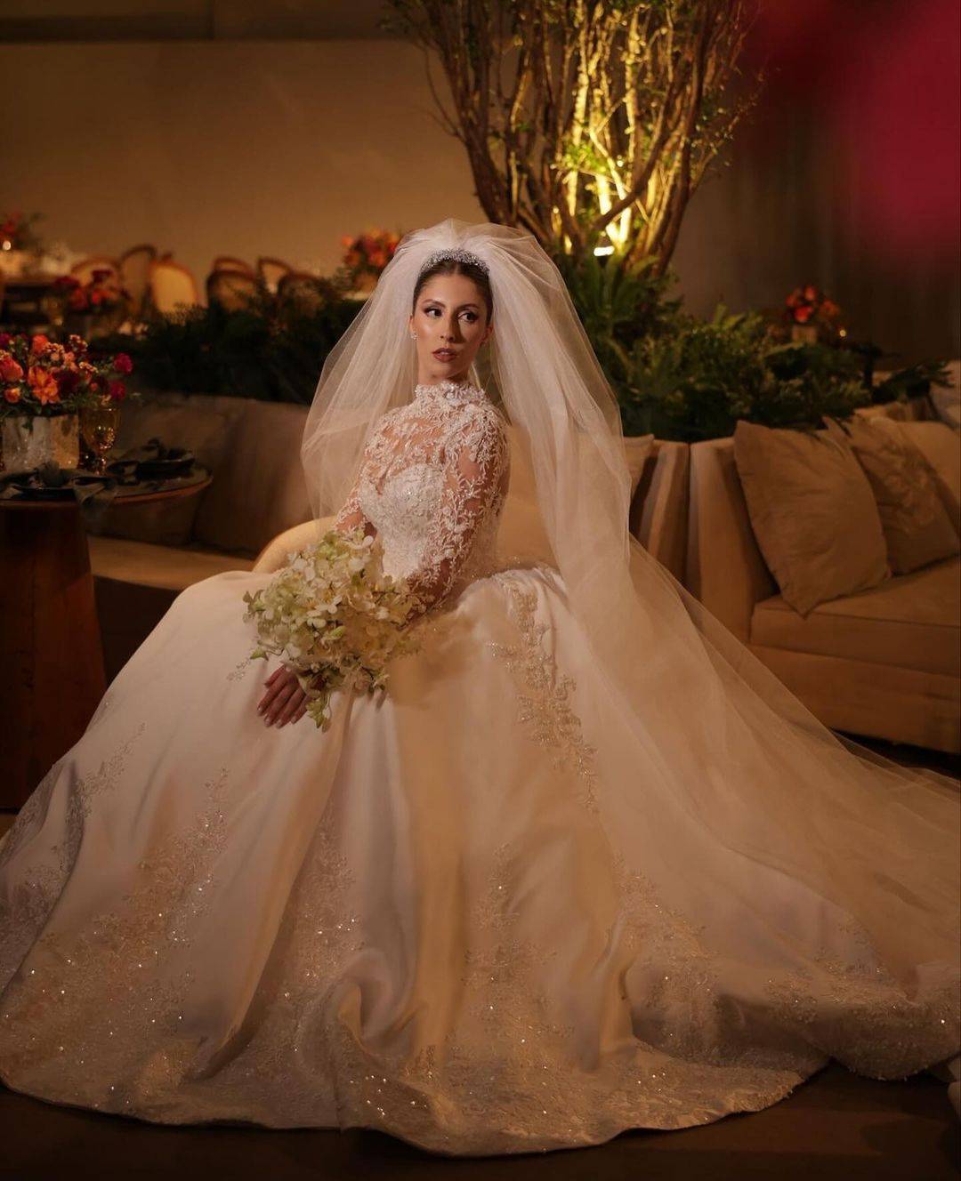 Classic Wedding Dress For Women High Collar Long Sleeves Bridal Gown Sequins Sweep Train Dresses Custom Made vestidos de novia