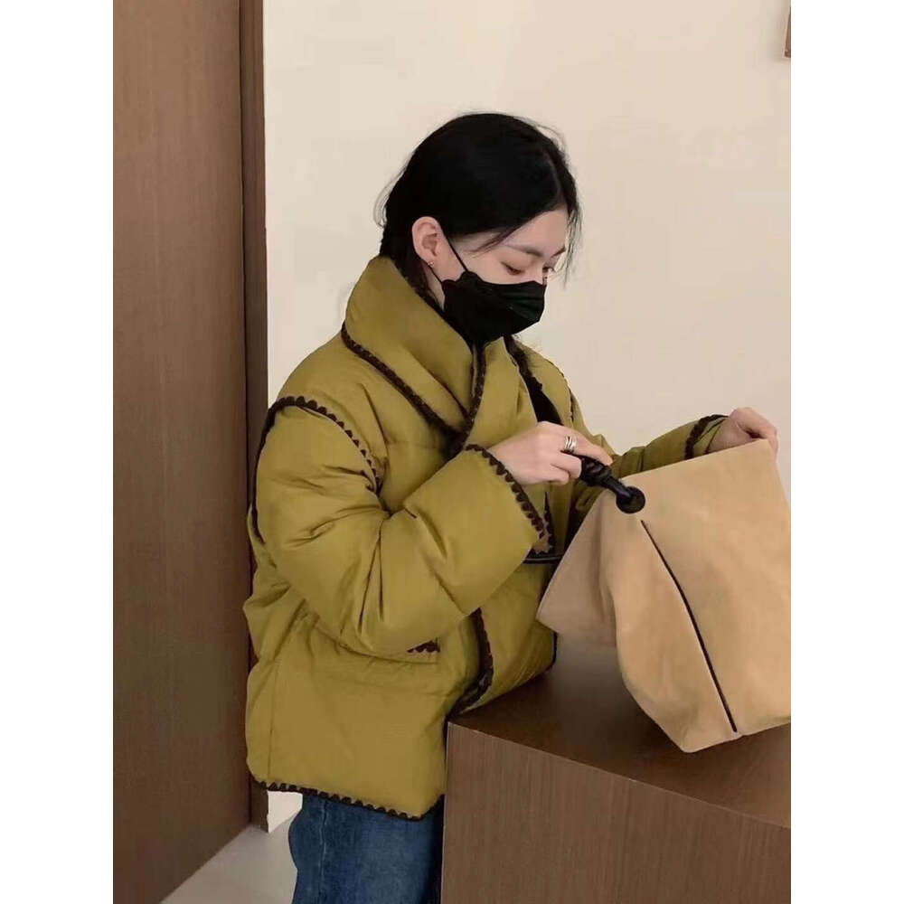 Rose Petite Sweet Casual White Down Jacket Everyday Versatility Winter Women Coat Warm 2023 New