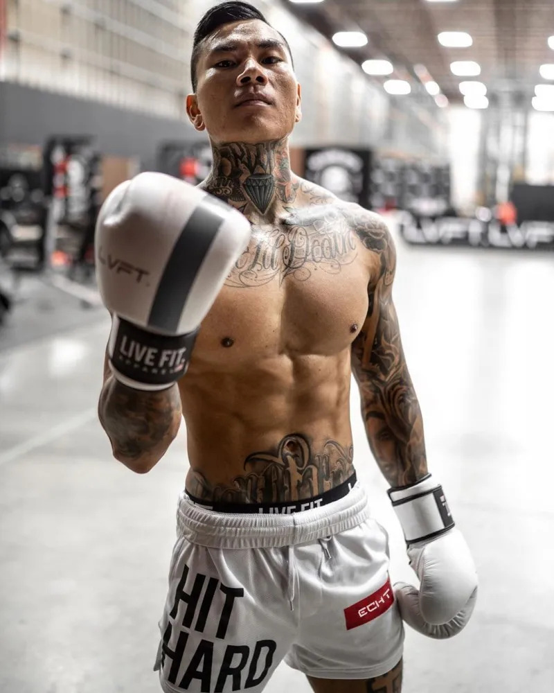 New Athletic Shorts Boxing Pants Muay Thai Shorts Mens Mesh Stretch Fitness Outdoor Running Training Beach Pants Breathable