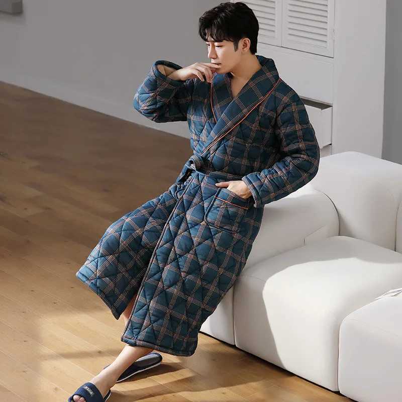 Winter Warm Bathrobe Mens Thick Bathrobe Japan South Korea Pure Cotton Bathrobe Striped Checkered Evening Dress W241023