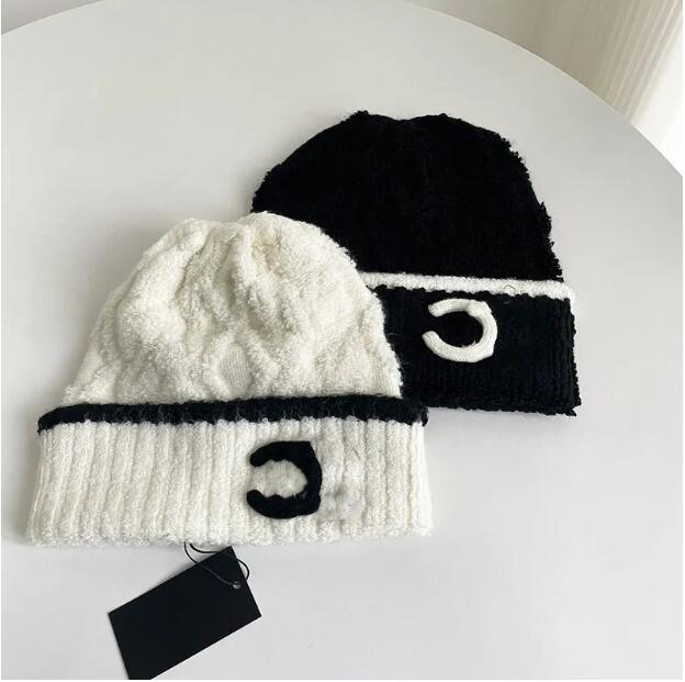 Designer Beanie 100% Cashmere Skull Caps Luxury Designers Hat Size 56-58cm For Winter Warm Skiing Christmas Gift c0628