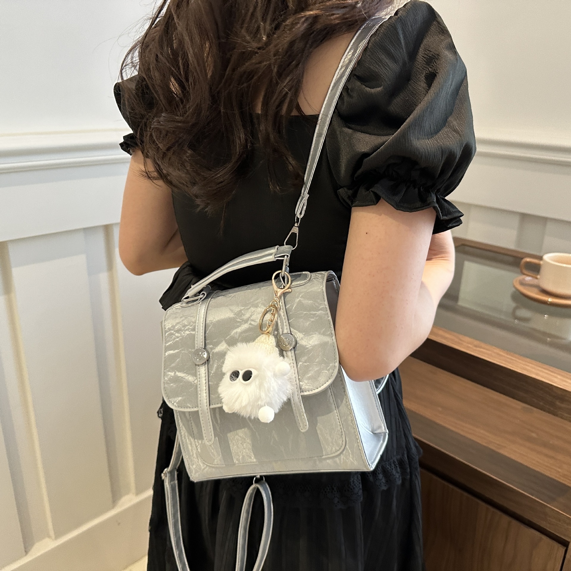 2025 Designer 2024 Summer 3 New Casual Handheld Large Capacity Personalized Fashion Backpack free shipping