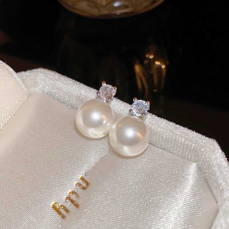 Luxury Black Imitation Pearl Earrings For Women Classic Elegant Temperament Crystal Zircon Stud Earings With Gray For BanquetX241023