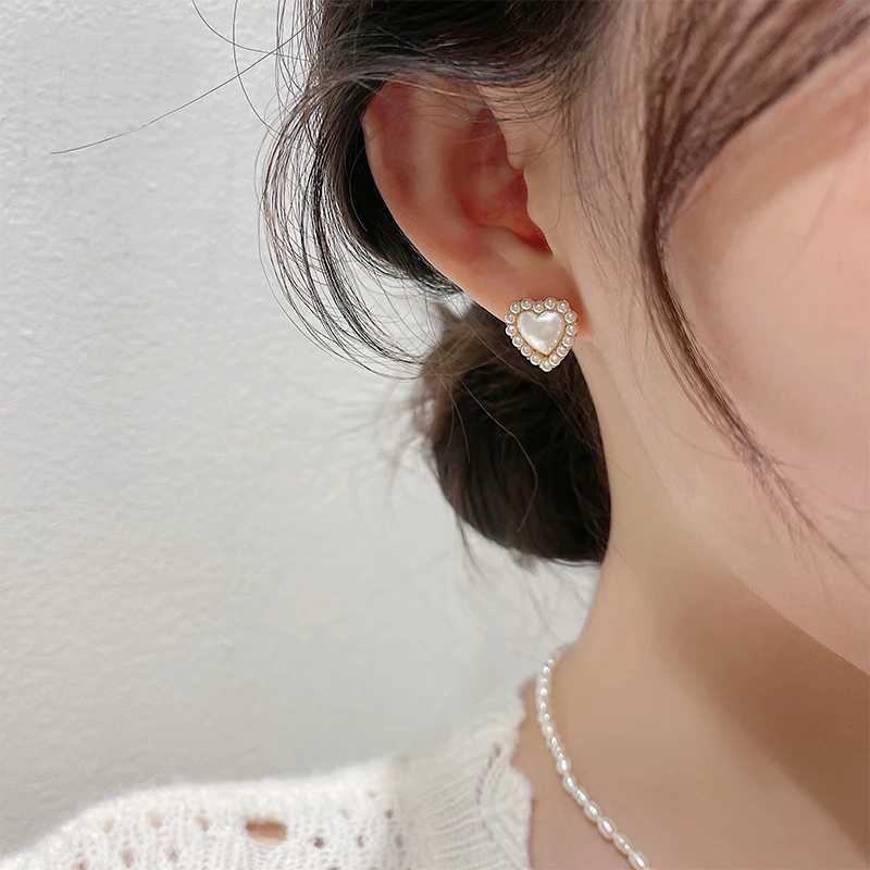French Romantic Sweet Pearl Heart-shaped Earrings Korea Elegant Simple Accessories Party Exquisite Jewelry For Woman Girls GiftX241023