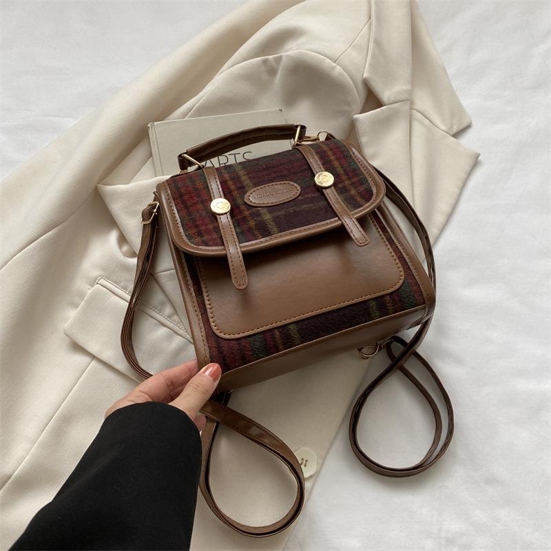 2025 Designer shoulder women's Simple 3 handbag casual travel 2024 winter new niche design bag free shipping