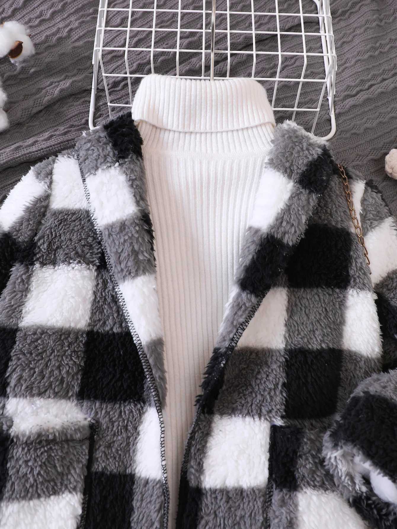 Winter new plush plaid long jacket suitable for small and medium-sized children and girls W241023