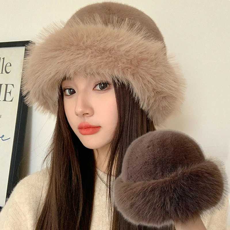 Thick fluffy fur fishermans hat Winter plush earmuffs windproof and warm equipment fashionable Fem Panama hat X2410233
