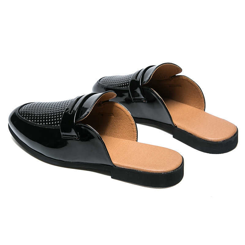 Men Dress Shoes Half Slippers Mens Outdoor Leisure Shoes Net Red One Foot Punching Casual Shoes Personality Trend Sandal 241009