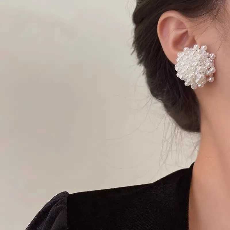 Imitation Baroque Pearl Fireworks Female Stud Earrings Luxury Pearl Earrings Personalized Jewelry Accessories W241023