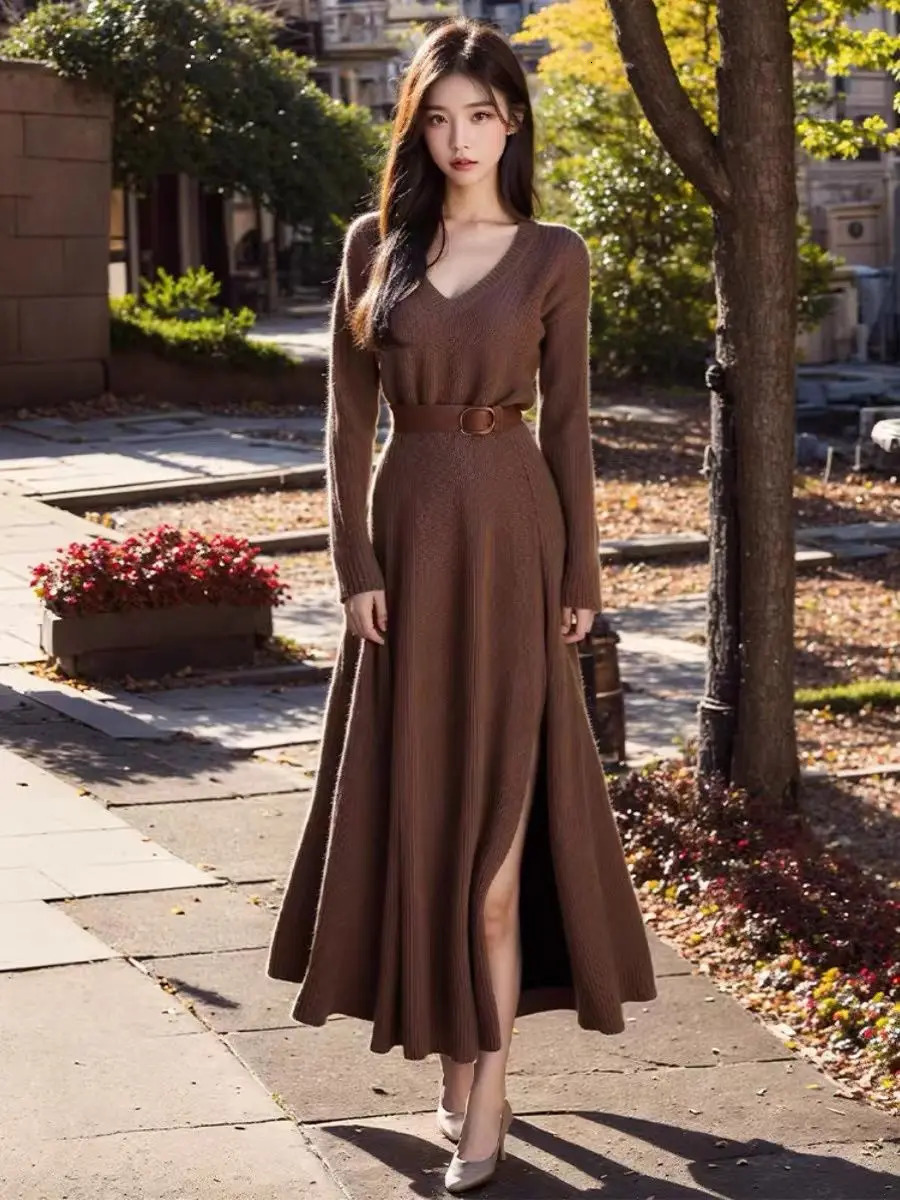 autumn high-end slim fit long brown womens clothing autumn and winter elegant V-neck knitted womens clothing 241024