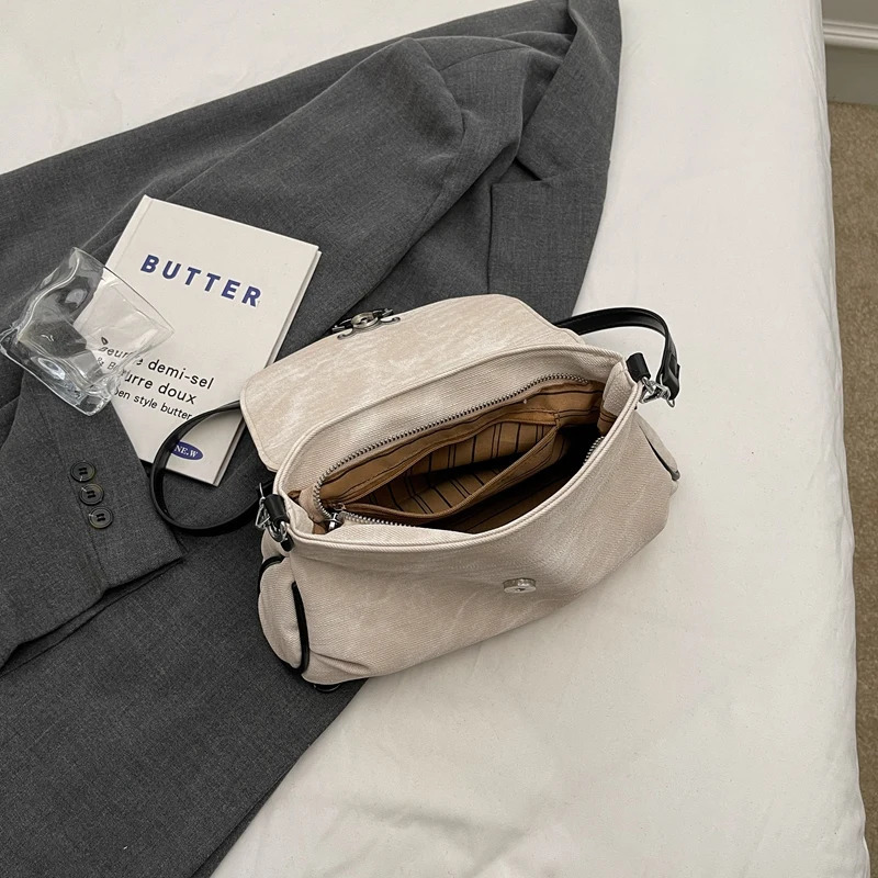 Fashionable underarm bag single shoulder womens highend feeling niche fashion crossbody 241021