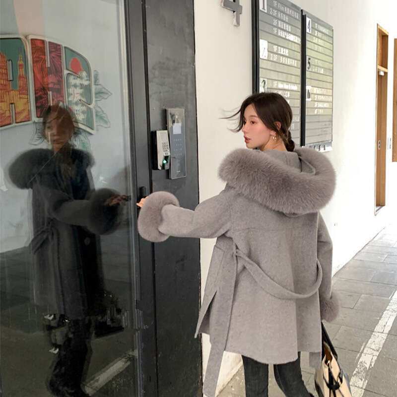 2024 Wool Cashmere Autumn Winter Fox Fur Collar Women's Mid-Length Belt Hooded Woolen Coat New Fashion