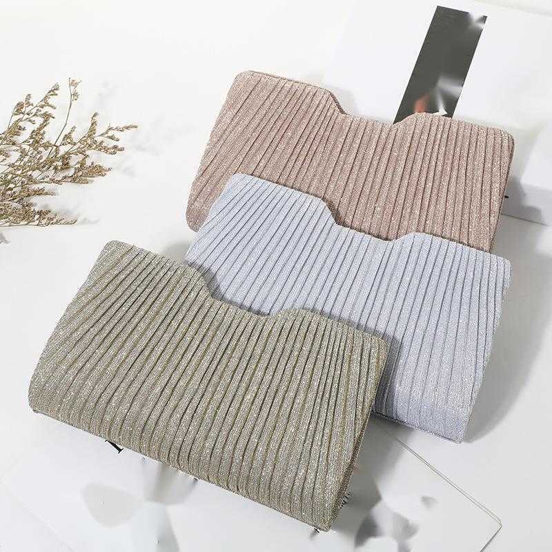 CMM Fashion and High End Banquet Bag Light Luxury Temperament Vertical Chain Bag Minimalist Handbag Armpit Bag Womens Bag