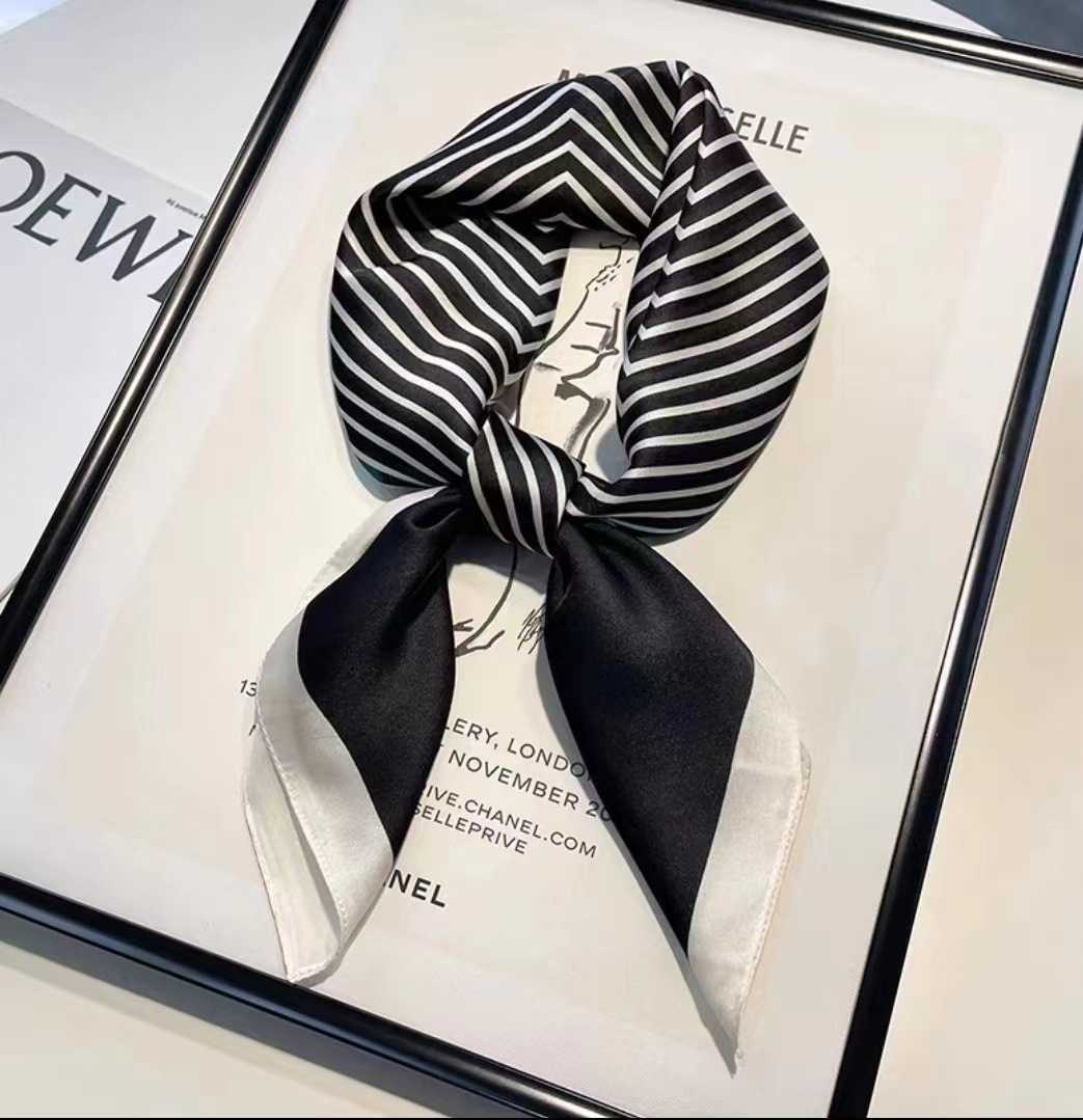 nice Women Simulation Professional designe Versatile ece Korean Square Scarf Silk High